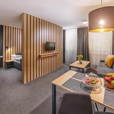 Timeout City Hotel Liptovský Mikuláš Εξωτερικό φωτογραφία